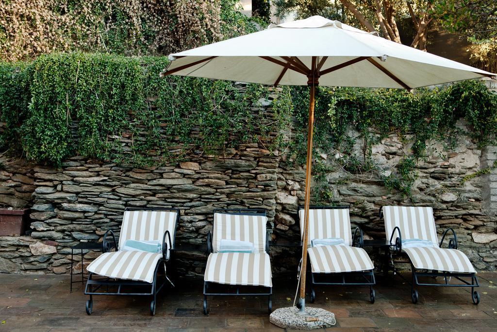 Olive Grove Guesthouse วินด์ฮุก ภายนอก รูปภาพ